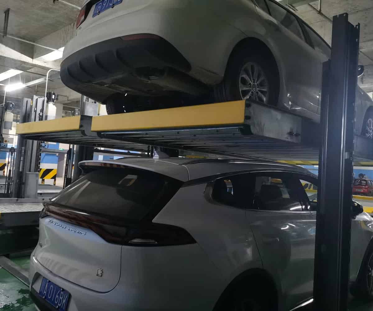 彝良液壓簡易俯仰停車設(shè)備